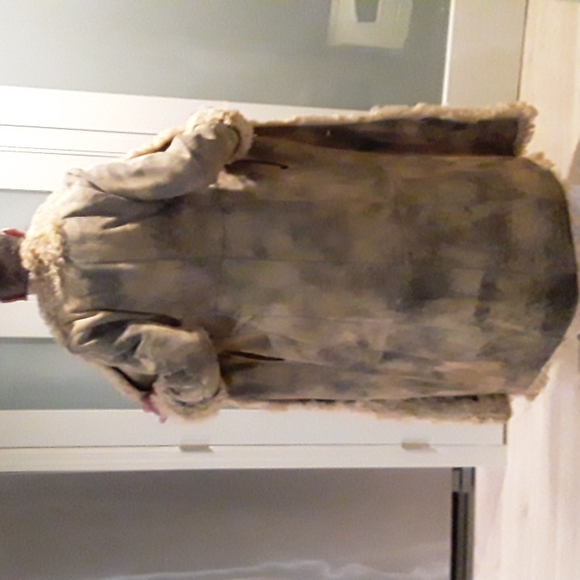 Full length sheepskin coat designer is denier - Picture 1 of 4